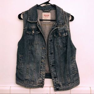 Jean Vest!!